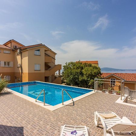 Apartmani Jaric Novi Vinodolski Εξωτερικό φωτογραφία