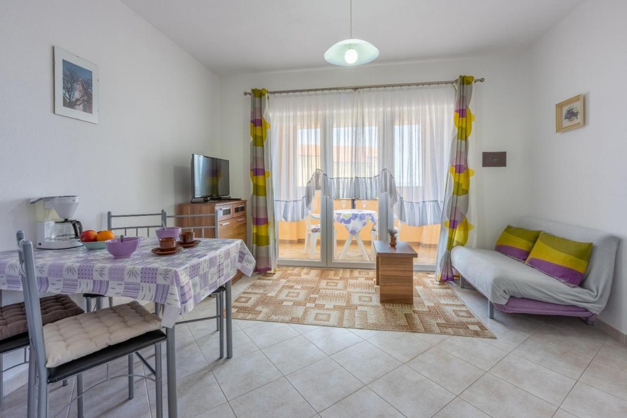 Apartmani Jaric Novi Vinodolski Εξωτερικό φωτογραφία