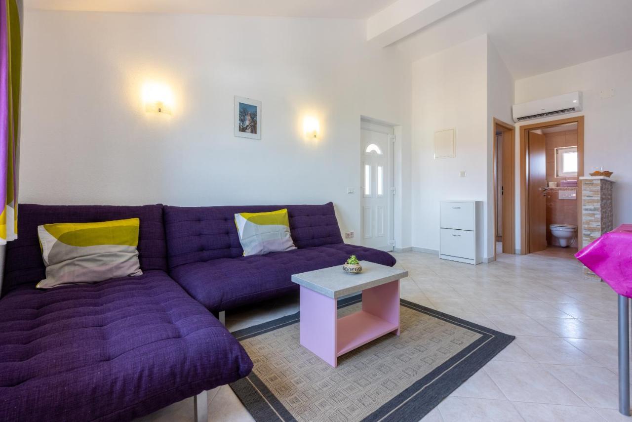 Apartmani Jaric Novi Vinodolski Εξωτερικό φωτογραφία