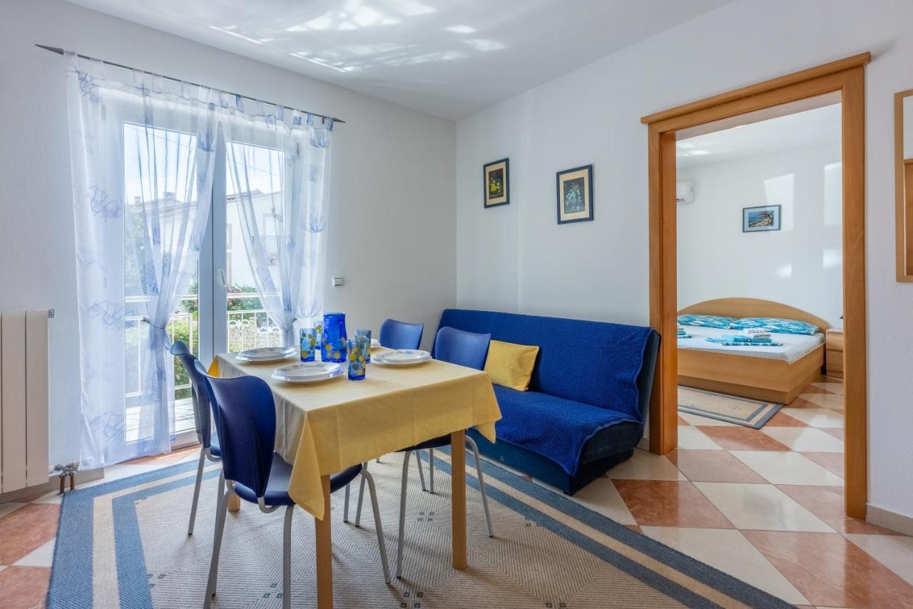Apartmani Jaric Novi Vinodolski Εξωτερικό φωτογραφία