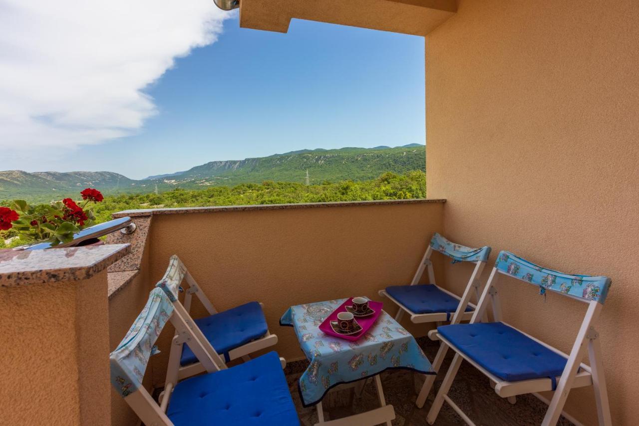 Apartmani Jaric Novi Vinodolski Εξωτερικό φωτογραφία