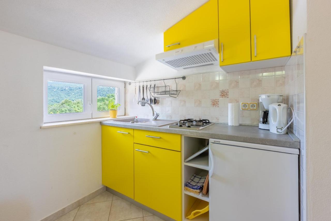 Apartmani Jaric Novi Vinodolski Εξωτερικό φωτογραφία