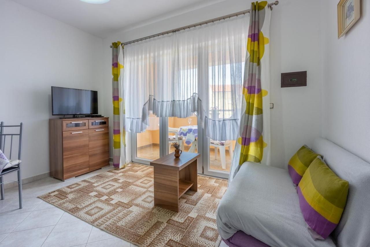 Apartmani Jaric Novi Vinodolski Εξωτερικό φωτογραφία