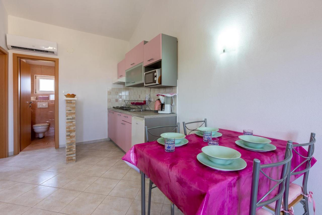 Apartmani Jaric Novi Vinodolski Εξωτερικό φωτογραφία