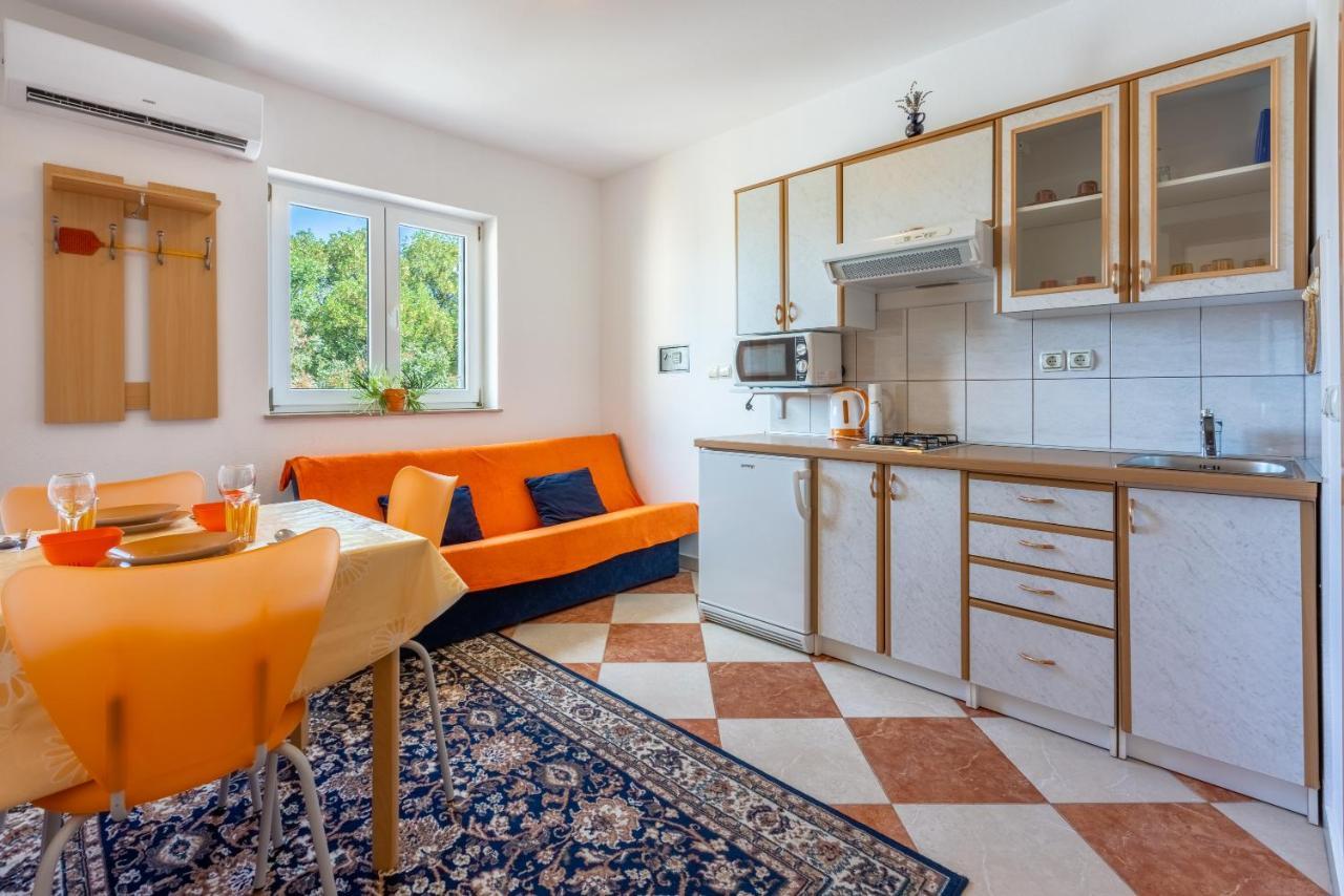 Apartmani Jaric Novi Vinodolski Εξωτερικό φωτογραφία