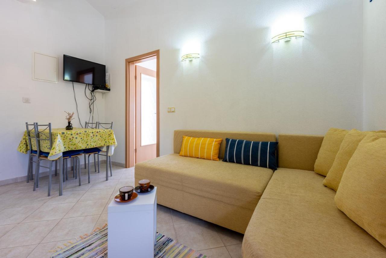 Apartmani Jaric Novi Vinodolski Εξωτερικό φωτογραφία