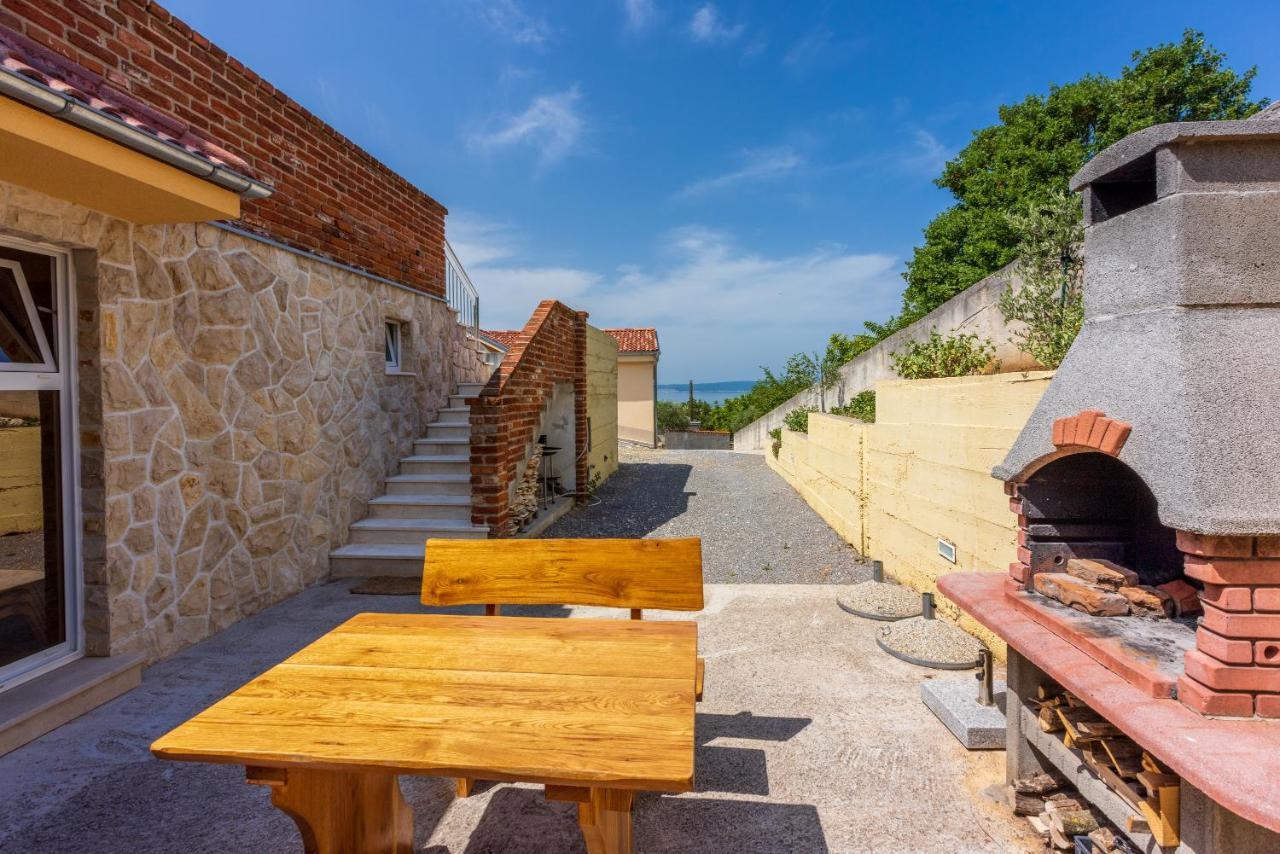 Apartmani Jaric Novi Vinodolski Εξωτερικό φωτογραφία