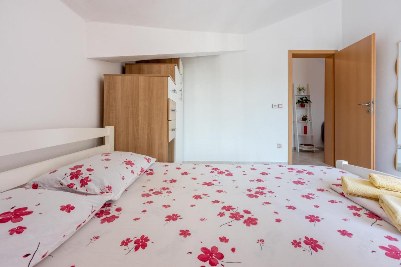Apartmani Jaric Novi Vinodolski Εξωτερικό φωτογραφία